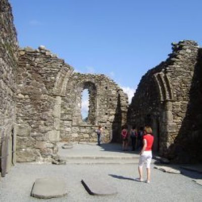 ruins-of-glendalough